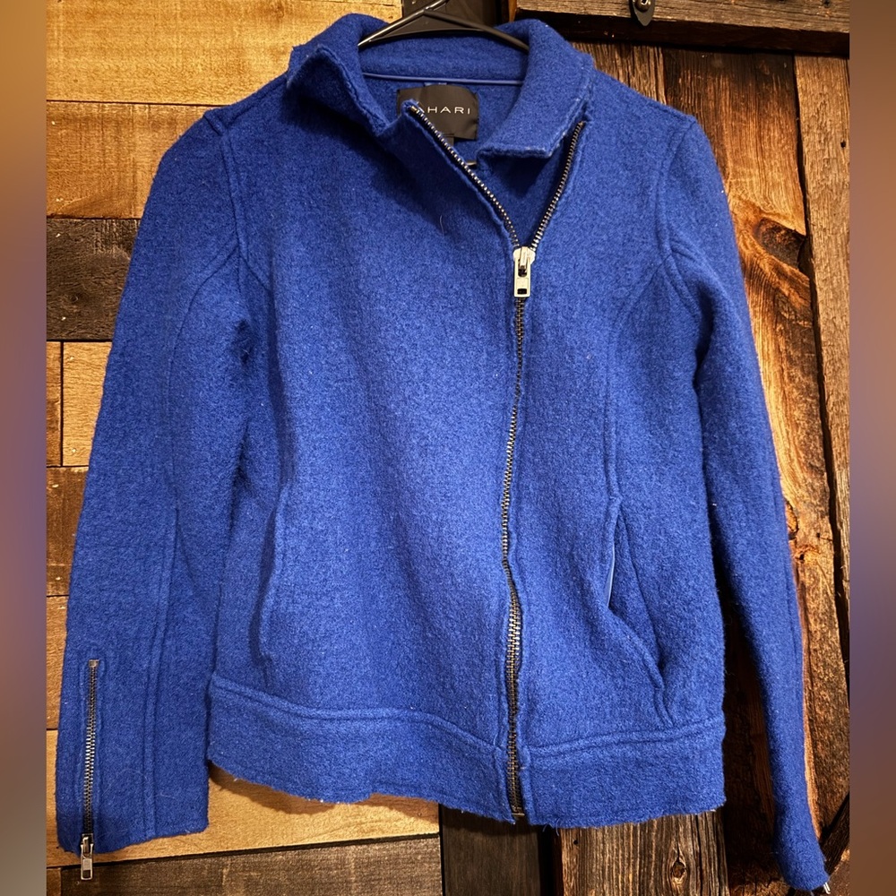 Tahari Bright Blue Wool Asymmetrical Zip Jacket – Size S